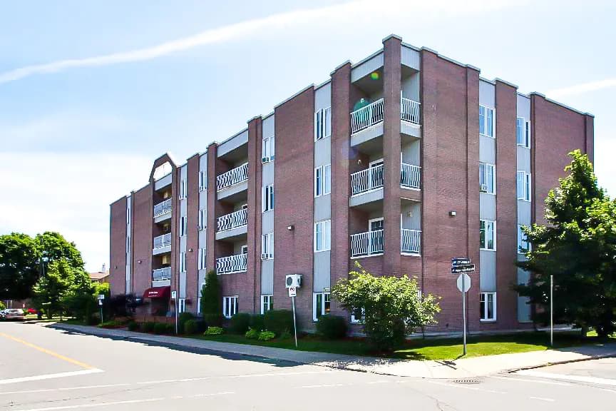 Photo 1 sur 8, Résidence Lachine